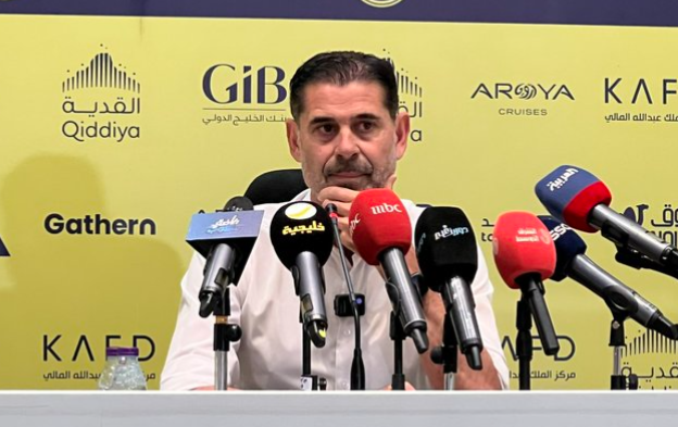 记者：利雅得胜利体育总监耶罗下课，西芒·库蒂尼奥成继任首选