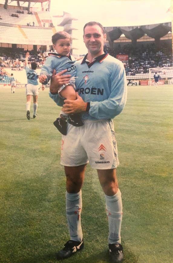 1613014010035085143.jpg 梅里诺父子.jpg